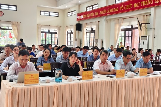 Xã Cát Tiên lấy ý kiến góp ý dự thảo báo cáo chính trị trình Đại hội lần thứ I