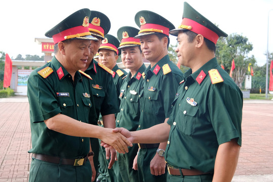 Thủ trưởng Bộ CHQS tỉnh kiểm tra tại Ban Chỉ huy Phòng thủ khu vực 3 - Bảo Lâm