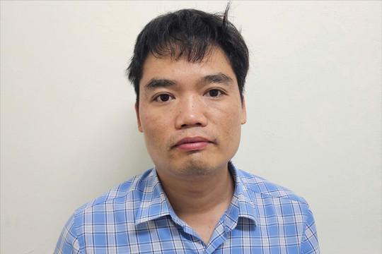 Tạm giữ hình sự lái xe gây tai nạn liên hoàn làm 01 người tử vong tại phường Dương Nội, Hà Nội