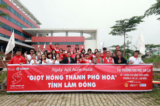 Ngày mai 18/7, diễn ra Ngày hội "Giọt hồng thành phố Hoa" năm 2025