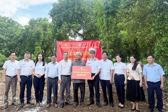 Khởi công xây dựng 2 căn nhà tình nghĩa tại xã Nam Dong