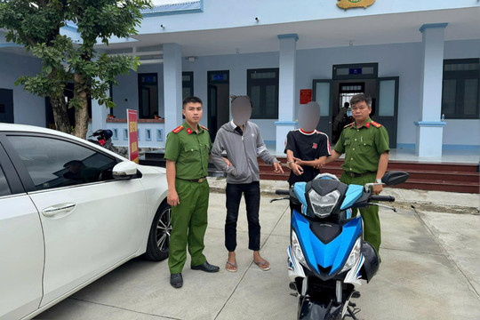 Lâm đồng: Bắt nhanh 2 đối tượng cướp giật túi xách