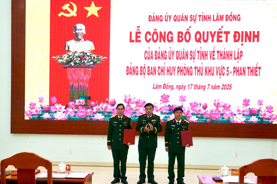 Khẳng định vai trò lãnh đạo của Đảng đối với nhiệm vụ quân sự, quốc phòng