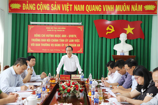 Trưởng Ban Nội chính Tỉnh ủy Lâm Đồng kiểm tra tại xã biên giới Thuận An