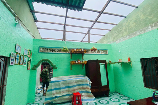 Sơn Mỹ: Khẩn trương hỗ trợ người dân khắc phục hậu quả dông lốc