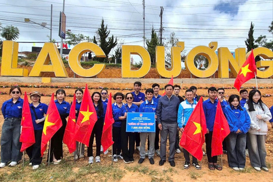 Nhiều hoạt động phục vụ cộng đồng tại xã Lạc Dương
