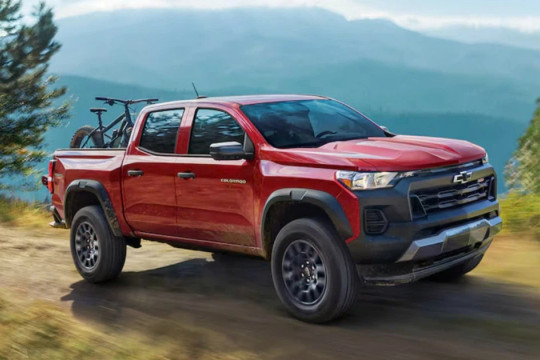 Trải nghiệm xe bán tải Chevrolet Colorado 2025 với thiết kế thu hút, giá từ 651 triệu đồng
