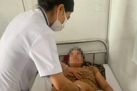 Đắk Lắk: Hàng loạt người nhập viện do rối loạn tiêu hóa, tiêu chảy sau khi ăn bánh mì