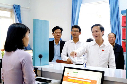 Vững vàng “chuyển mình” trên chặng đường mới