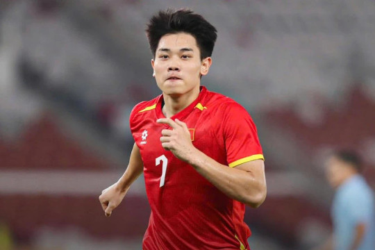 Đình Bắc sắm vai "siêu dự bị," U23 Việt Nam "nhọc nhằn" vào bán kết Giải U23 Đông Nam Á