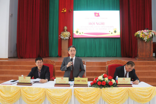 Nhiều ý kiến đóng góp quan trọng cho Dự thảo Văn kiện Đại hội Đảng bộ Phường 1 Bảo Lộc