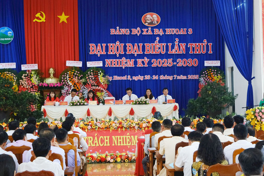 Chú trọng đầu tư hạ tầng, kết nối phát triển kinh tế xã Đạ Huoai 3