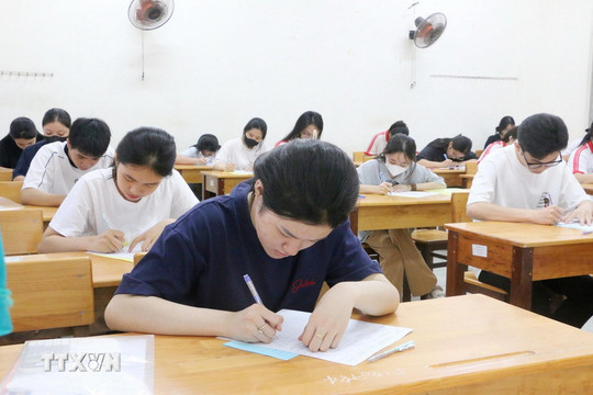 Các trường khối ngành y, dược đồng loạt công bố điểm sàn