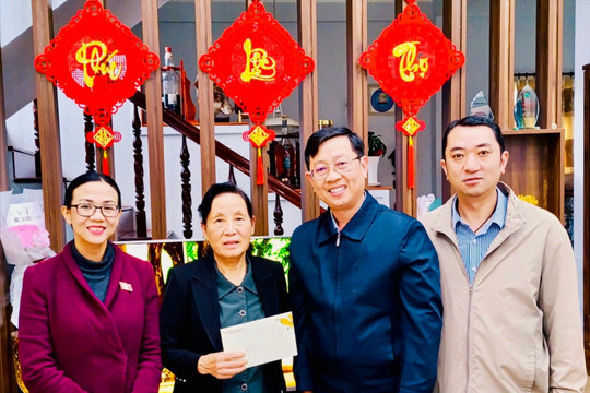 Đoàn ĐBQH tỉnh Lâm Đồng tri ân các đại biểu là thương binh, thân nhân liệt sĩ và người có công với cách mạng
