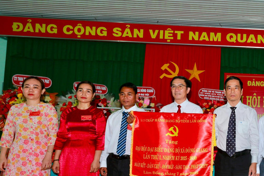 Đông Giang cần tạo đột phá từ nông nghiệp, du lịch và chuyển đổi số