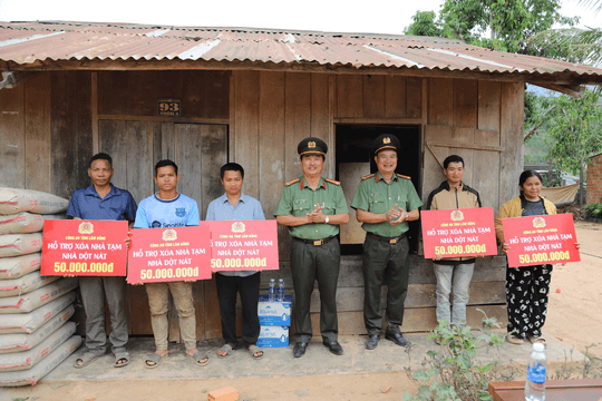 Dựng xây những mái nhà yêu thương