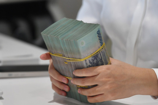 Lãi suất ngân hàng hôm nay 25/7/2025: Tăng lãi suất huy động kỳ hạn dài