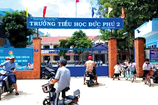 Xây dựng đồng bộ trường, lớp cho xã miền núi