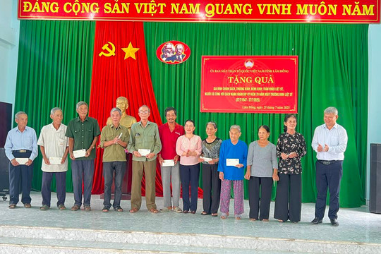 Xã Cát Tiên 2: Nhiều hoạt động thiết thực tri ân các gia đình chính sách nhân dịp 27/7