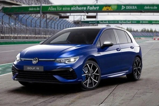 Volkswagen Golf 2025 chính thức mở bán tại Việt Nam, giá từ 798 triệu đồng