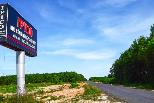 Từ nông nghiệp vươn mình đến trung tâm công nghiệp, dịch vụ năng lượng