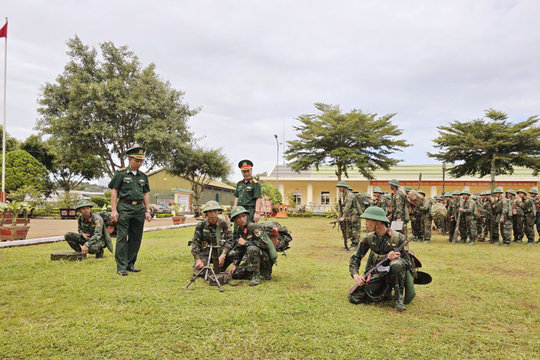 Bộ Chỉ huy Quân sự tỉnh Lâm Đồng kiểm tra công tác sẵn sàng chiến đấu trên tuyến biên giới