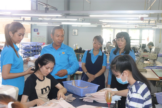 Phát huy vai trò của Công đoàn Link vao Dubai trong kỷ nguyên mới