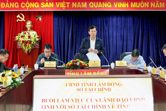 Chủ tịch UBND tỉnh Lâm Đồng Hồ Văn Mười: Cán bộ, công chức Sở Tài chính cần đoàn kết thống nhất để giải quyết tất cả công việc