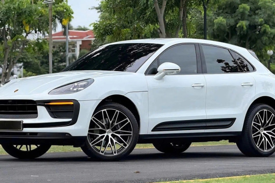 Trải nghiệm SUV cỡ nhỏ sang trọng với Porsche Macan 2025