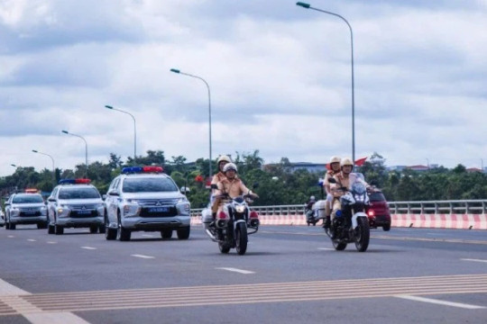 Công an tỉnh Đắk Lắk ra quân cao điểm bảo đảm trật tự an toàn giao thông, trật tự xã hội
