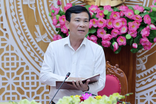 Chủ tịch UBND tỉnh Lâm Đồng Hồ Văn Mười chủ trì họp bàn tháo gỡ vướng mắc các dự án trọng điểm giao thông