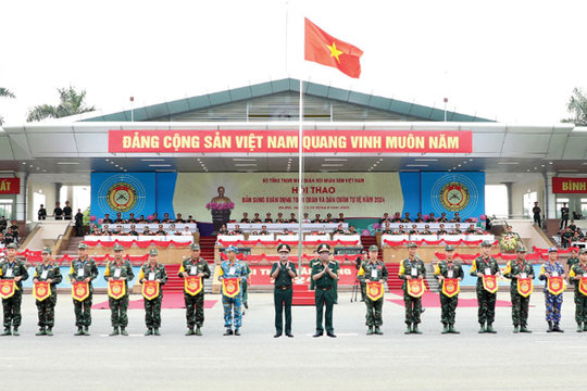 Lãnh đạo thực hiện thắng lợi công tác quân sự, quốc phòng, góp phần xây dựng QĐND Việt Nam cách mạng, chính quy, tinh nhuệ, hiện đại