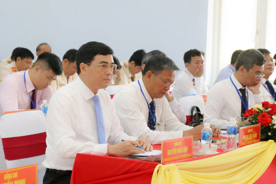Đồng chí Nguyễn Hoài Anh, Phó Bí thư Thường trực Tỉnh ủy Lâm Đồng dự Đại hội Đảng bộ xã Tuyên Quang