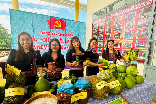 Tạo động lực phát triển ở xã miền núi Phan Sơn