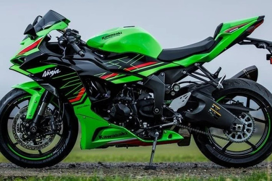 Kawasaki Ninja ZX-6R 2025 đậm chất thể thao, giá khoảng 262 triệu đồng