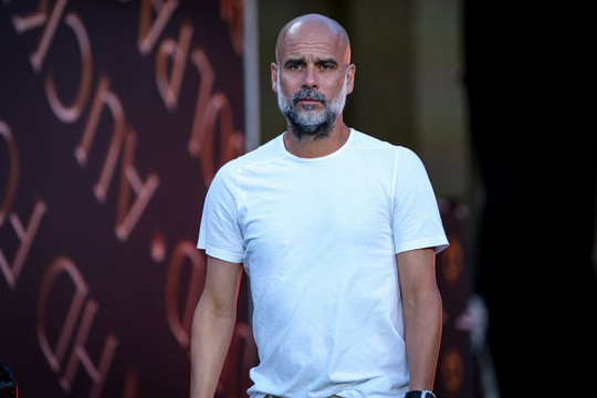 Ngày Pep Guardiola… mệt mỏi