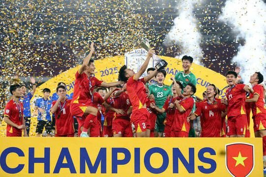 Nghẹt thở lên ngôi