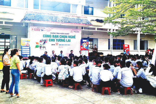 Lâm Đồng mở rộng trường, lớp để thu nhận nhiều học sinh