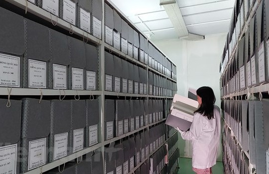 Đề xuất mức phạt với hành vi vi phạm quy định về sử dụng tài liệu lưu trữ