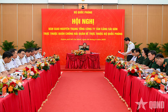 Bàn giao nguyên trạng Tổng công ty Tân Cảng Sài Gòn trực thuộc Quân chủng Hải quân về trực thuộc Bộ Quốc phòng