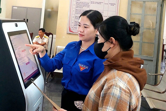 Gần dân, sát dân, vì dân phục vụ