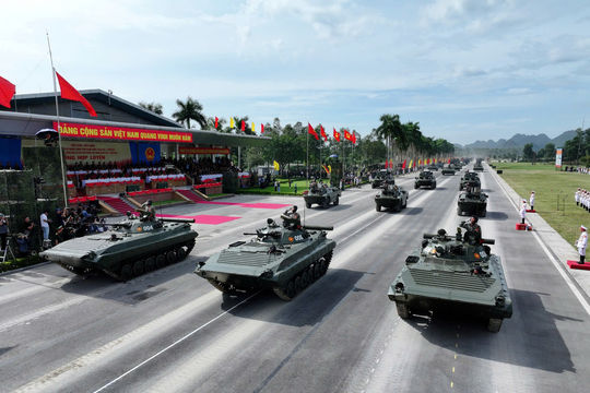 Gần 16.000 cán bộ, chiến sĩ và nhiều vũ khí hiện đại tổng hợp luyện diễu binh, diễu hành lần thứ hai