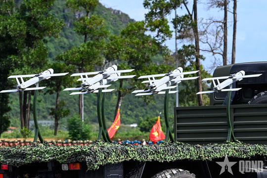 Dàn vũ khí, khí tài do Việt Nam sản xuất và hiện đại hóa tại tổng hợp luyện A80