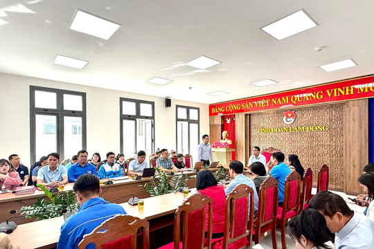 Phó Bí thư Tỉnh ủy Lâm Đồng Đặng Hồng Sỹ thăm và làm việc với Tỉnh đoàn