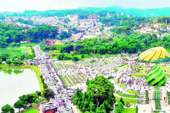 Phát triển vùng đô thị du lịch đẳng cấp