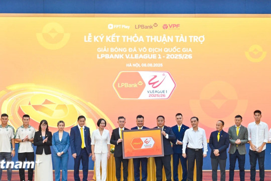 LPBank tiếp tục đồng hành cùng Giải Bóng đá VĐQG V-League mùa thứ 2 liên tiếp