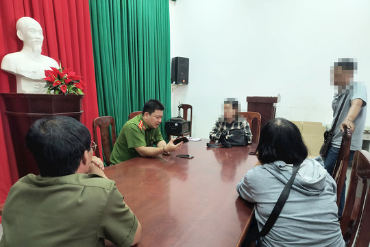 Tiểu thương, người tiêu dùng cảnh giác với lừa đảo