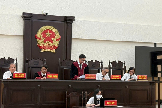 Lãnh án 10 năm tù vì tấn công học viên cùng cai nghiện