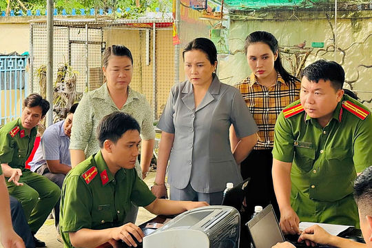 “Tăng tốc ngày đêm” đổi thẻ đảng viên trên nền tảng dữ liệu quốc gia