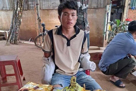 Bắt quả tang đối tượng vận chuyển hơn 3kg ma túy đá